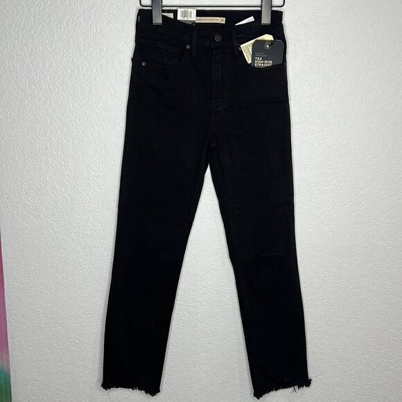 NWT LEVIS PREMIUM 724 HIGH-RISE STRAIGHT
CROPPED Sz 24 Black - Picture 2 of 16